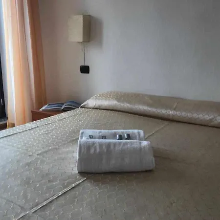 Beautiful View In - Larihome A01 Apartment Gravedona